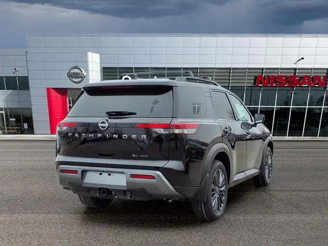 2026 Nissan Pathfinder SL