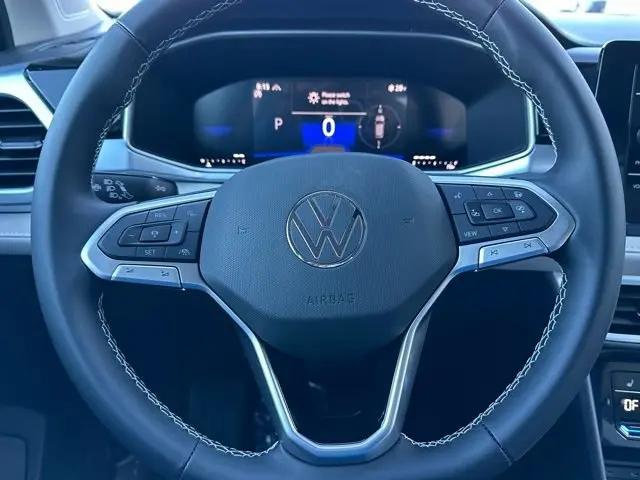 2026 Volkswagen Taos SE