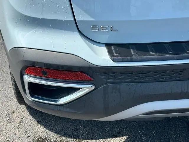 2026 Volkswagen Taos SEL