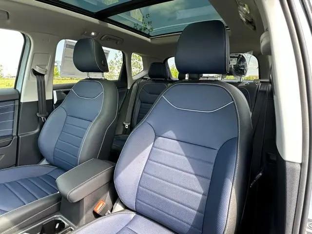 2026 Volkswagen Taos SEL
