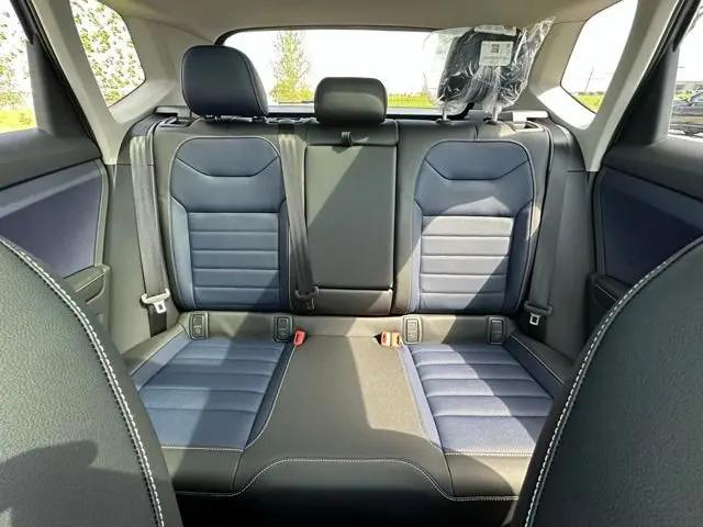 2026 Volkswagen Taos SEL