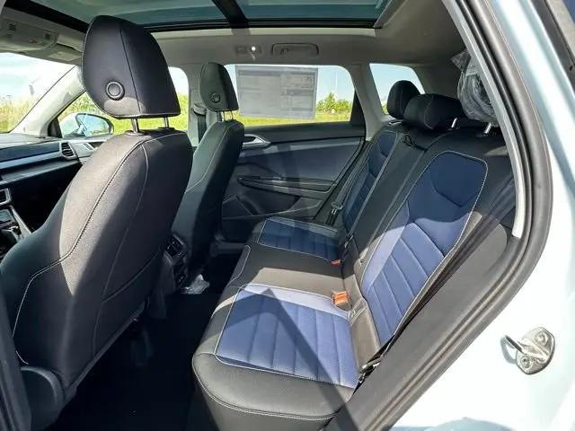 2026 Volkswagen Taos SEL
