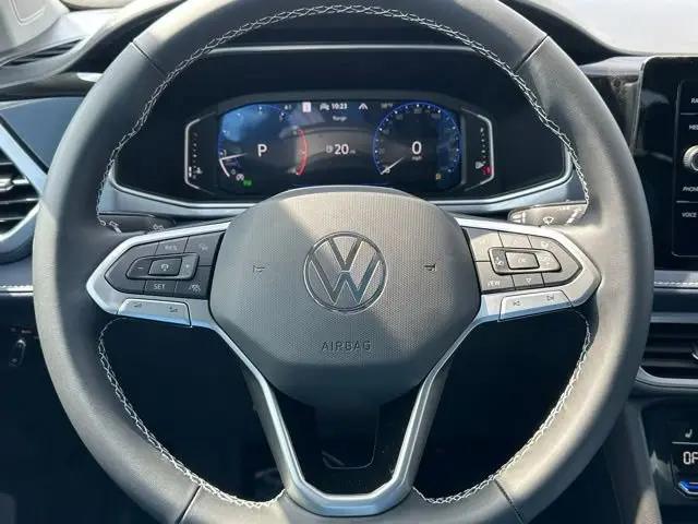 2026 Volkswagen Taos SEL