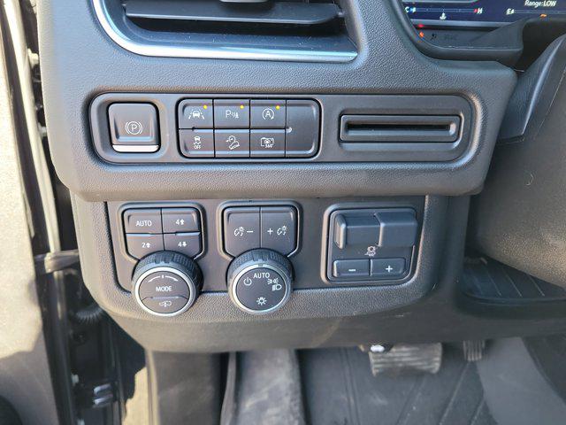 2023 Chevrolet Suburban 4WD Z71