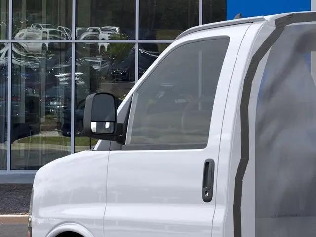 2025 Chevrolet Express Cutaway Work Van