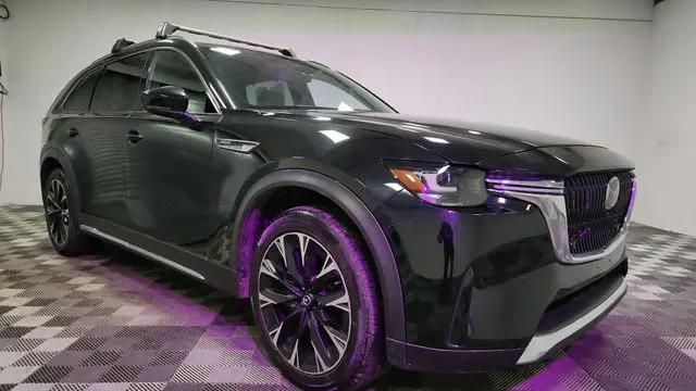 2024 Mazda X-90 Premium Plus