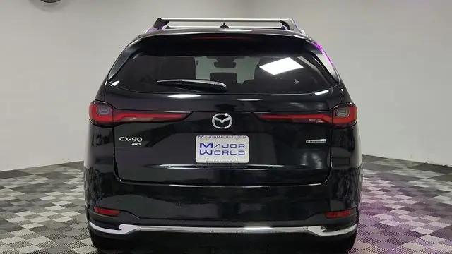 2024 Mazda X-90 Premium Plus