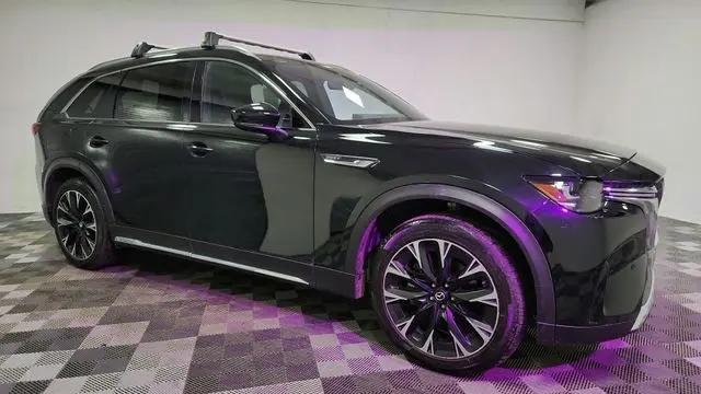 2024 Mazda X-90 Premium Plus