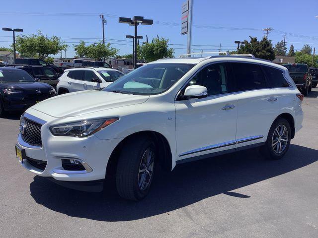 2020 INFINITI QX60 LUXE AWD