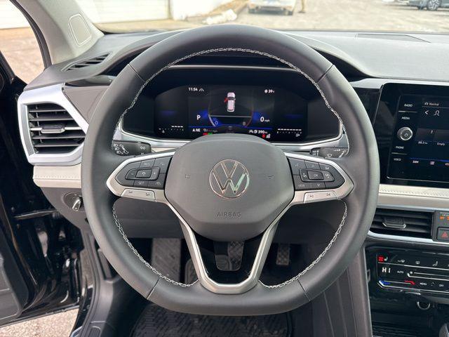 2026 Volkswagen Taos SE