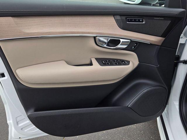 2026 Volvo XC90 Plug-In Hybrid Plus, T8 AWD, Electric/Gasoline, Bright, 7 Seats