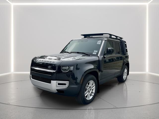 /2025 Land-Rover Defender