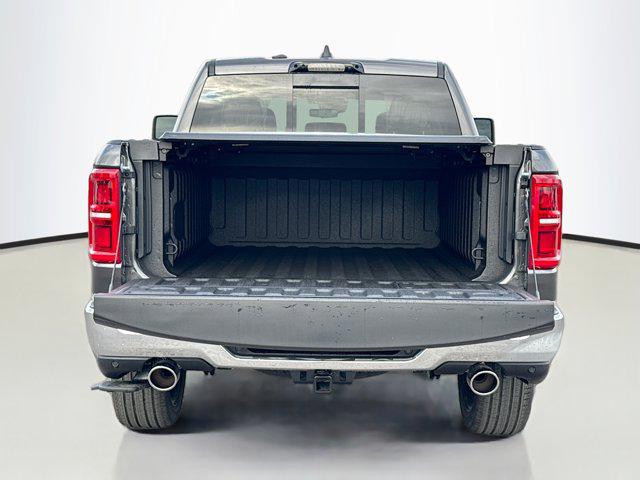 2026 Ram 1500 Limited Longhorn Crew Cab 4x4 5'7" Box