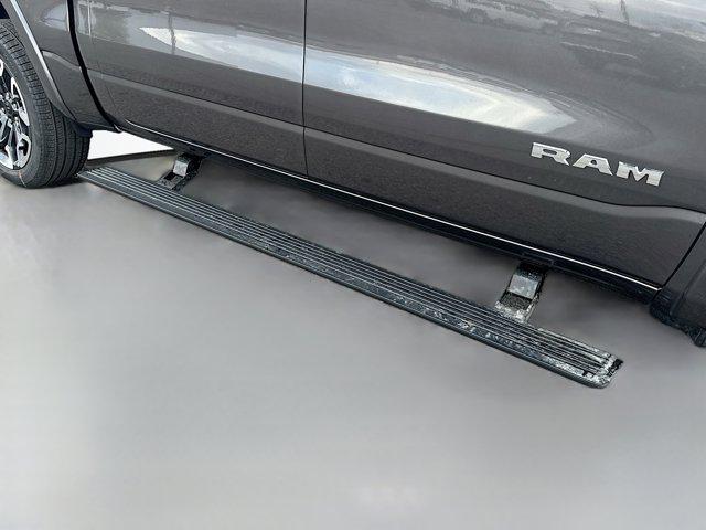 2026 Ram 1500 Limited Longhorn Crew Cab 4x4 5'7" Box