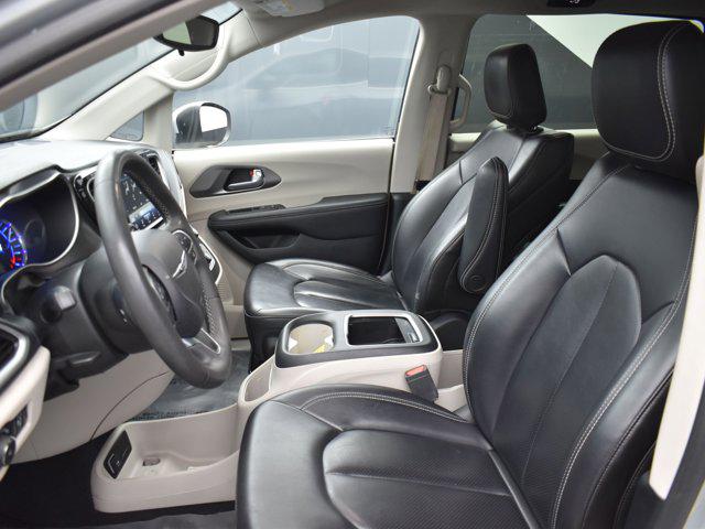 2023 Chrysler Pacifica Hybrid Touring L