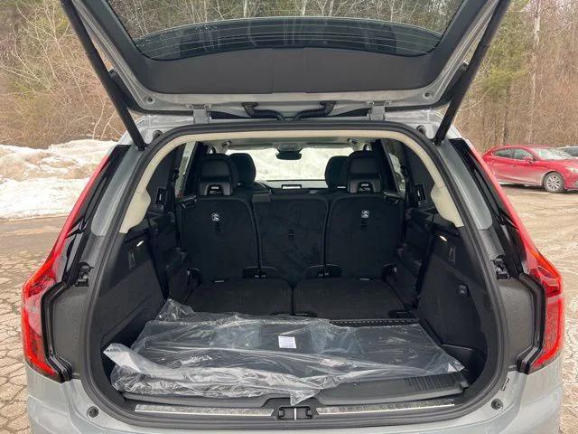 2026 Volvo XC90 Core, B5 AWD Gas (mild hybrid), Gasoline, Bright, 7 Seats