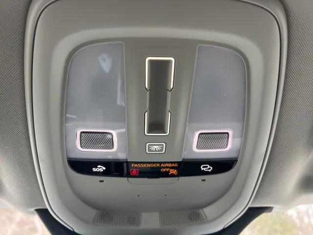 2026 Volvo XC90 Core, B5 AWD Gas (mild hybrid), Gasoline, Bright, 7 Seats