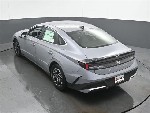 2026 Hyundai Sonata Hybrid Blue