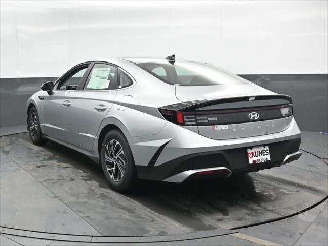 2026 Hyundai Sonata Hybrid Blue