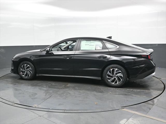 2026 Hyundai Sonata Hybrid Blue