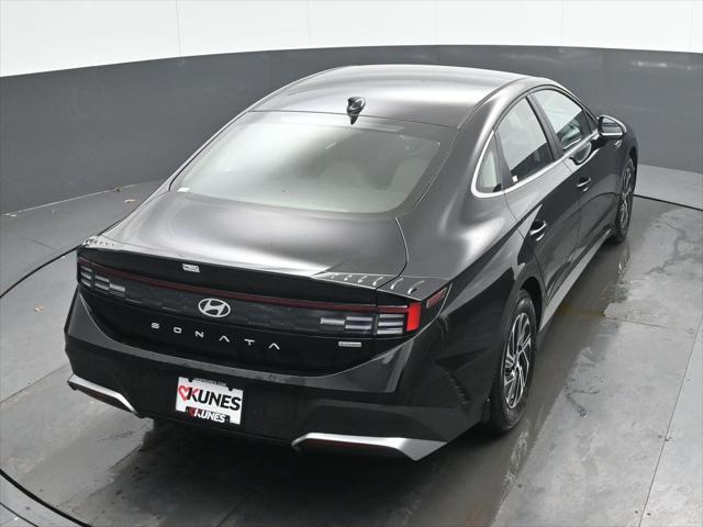 2026 Hyundai Sonata Hybrid Blue