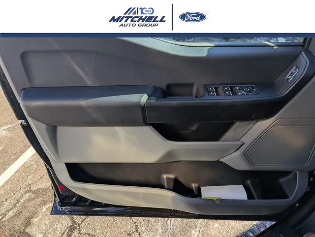 2026 Ford F-350 Upfitted w/ Dump Body