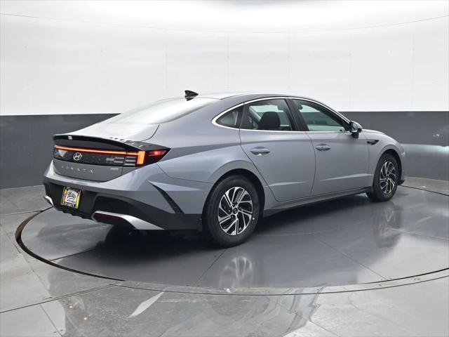 2026 Hyundai Sonata Hybrid Blue