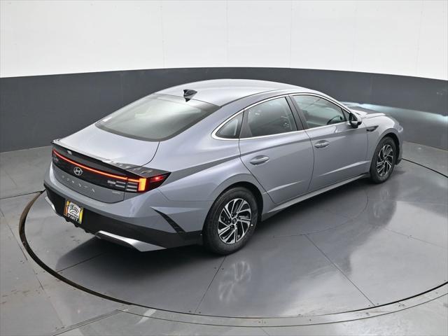 2026 Hyundai Sonata Hybrid Blue