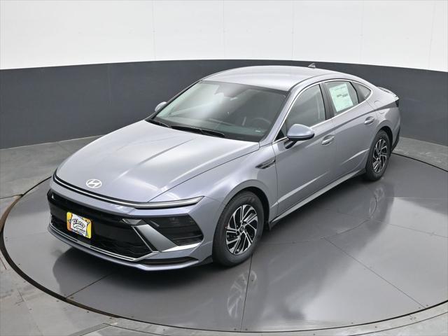 2026 Hyundai Sonata Hybrid Blue