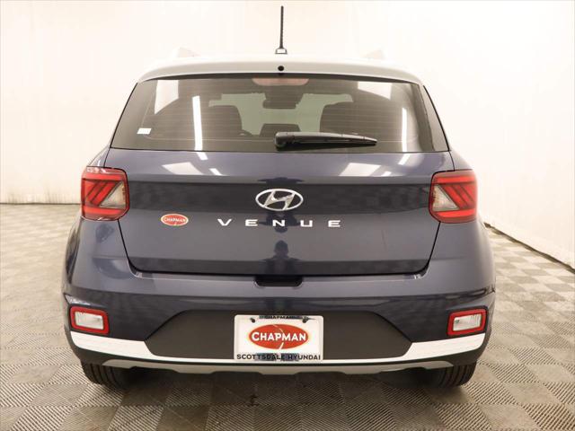 2026 Hyundai Venue SEL w/Two-Tone Roof