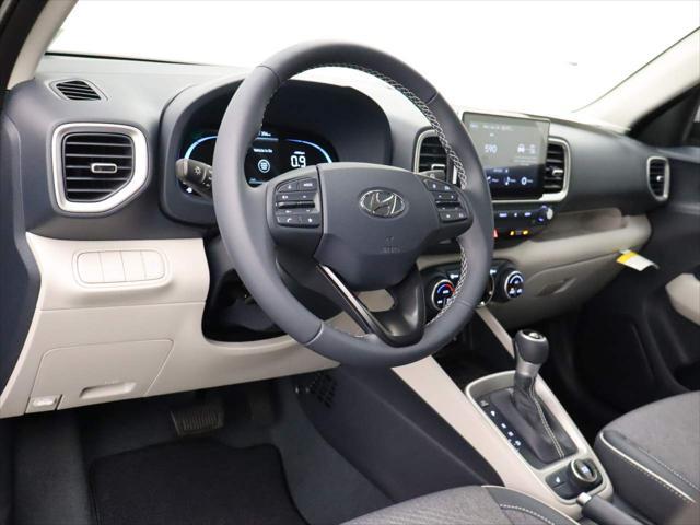 2026 Hyundai Venue SEL w/Two-Tone Roof