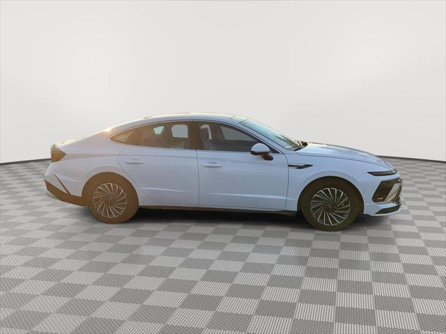 2026 Hyundai Sonata Hybrid Limited