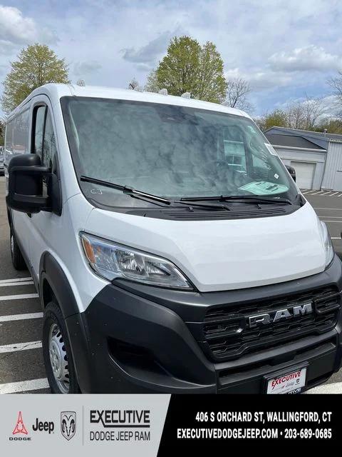 2026 Ram ProMaster Cargo Van Tradesman Low Roof 136" WB w/Pass Seat
