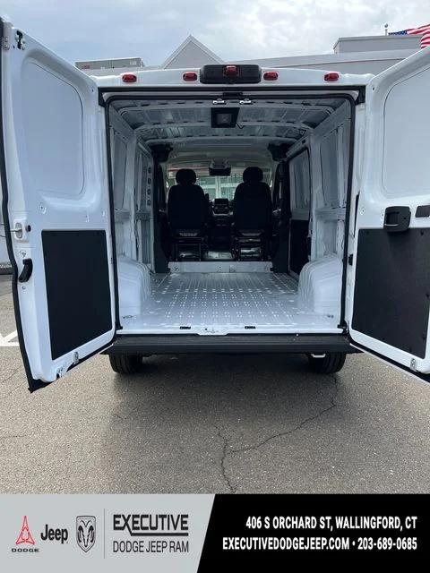 2026 Ram ProMaster Cargo Van Tradesman Low Roof 136" WB w/Pass Seat