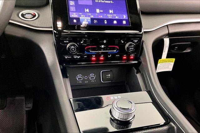2026 Jeep Grand Cherokee Altitude 4x4