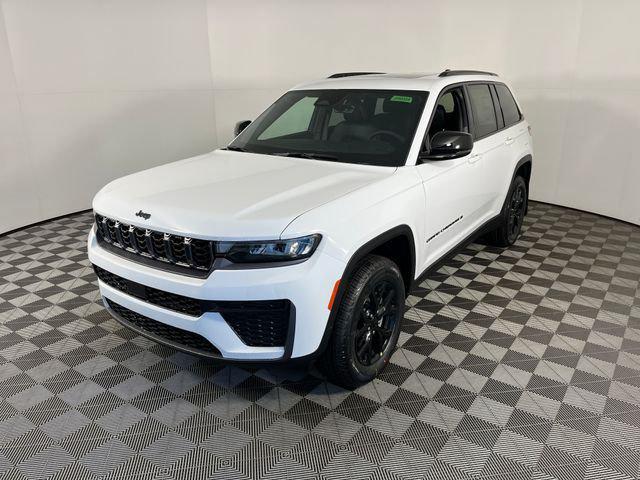 2026 Jeep Grand Cherokee GRAND CHEROKEE LAREDO ALTITUDE 4X4 2026 Jeep Grand Cherokee GRAND CHEROKEE LAREDO ALTITUDE 4X4