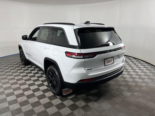 2026 Jeep Grand Cherokee GRAND CHEROKEE LAREDO ALTITUDE 4X4 2026 Jeep Grand Cherokee GRAND CHEROKEE LAREDO ALTITUDE 4X4