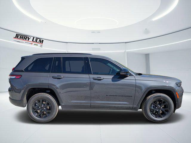 2026 Jeep Grand Cherokee GRAND CHEROKEE LAREDO ALTITUDE 4X2