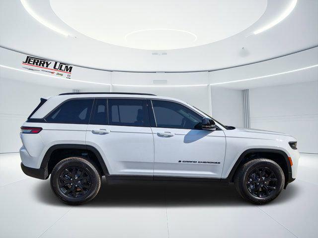 2026 Jeep Grand Cherokee GRAND CHEROKEE LAREDO ALTITUDE 4X4