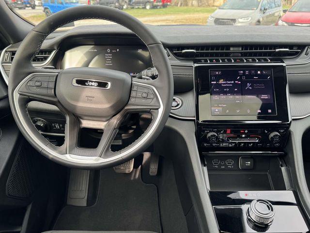 2026 Jeep Grand Cherokee GRAND CHEROKEE LAREDO X 4X4