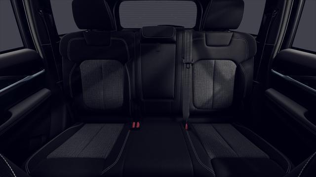 2026 Jeep Grand Cherokee GRAND CHEROKEE LAREDO X 4X4