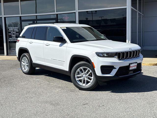 2026 Jeep Grand Cherokee GRAND CHEROKEE LAREDO 4X4