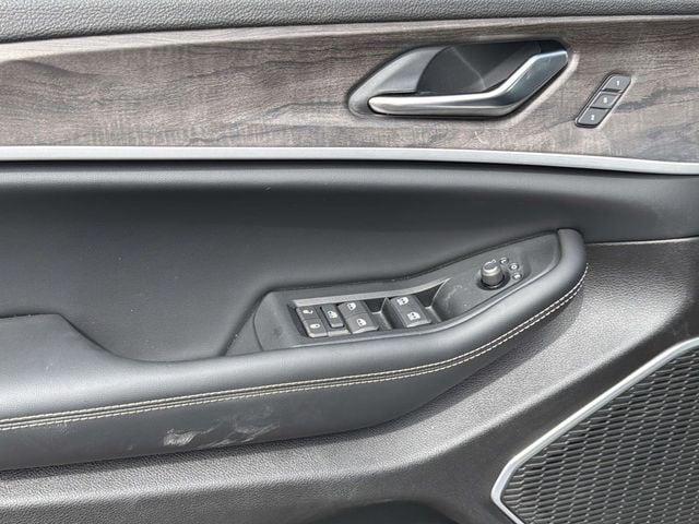 2026 Jeep Grand Cherokee Limited 4x2