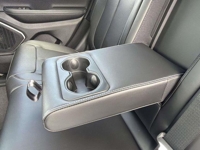 2026 Jeep Grand Cherokee Limited 4x2