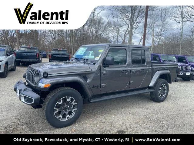 2026 Jeep Gladiator GLADIATOR SAHARA 4X4