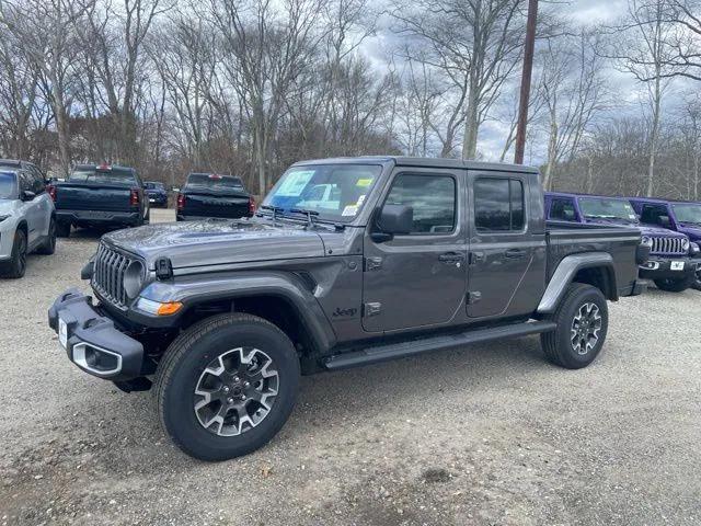 2026 Jeep Gladiator GLADIATOR SAHARA 4X4