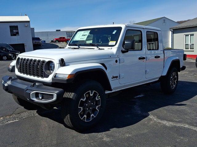 2026 Jeep Gladiator GLADIATOR SAHARA 4X4