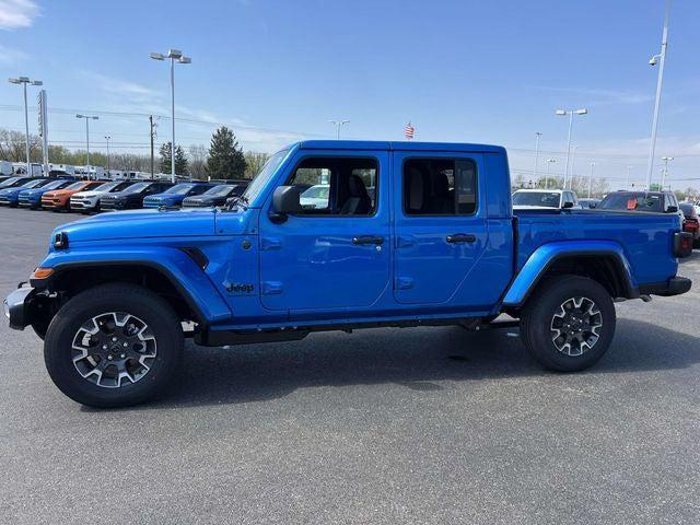 2026 Jeep Gladiator GLADIATOR SAHARA 4X4 2026 Jeep Gladiator GLADIATOR SAHARA 4X4