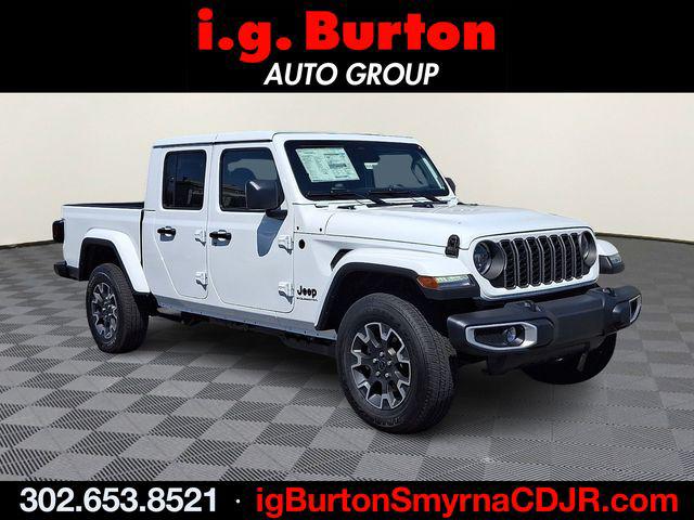2026 Jeep Gladiator GLADIATOR SAHARA 4X4