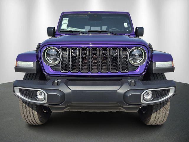 2026 Jeep Gladiator GLADIATOR SAHARA 4X4